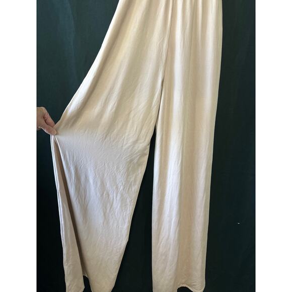 Sean with Ohpolly.com NWOT Wide Leg Jumpsuit 2 Tan Ruched Low Cut City Chic - Picture 8 of 14